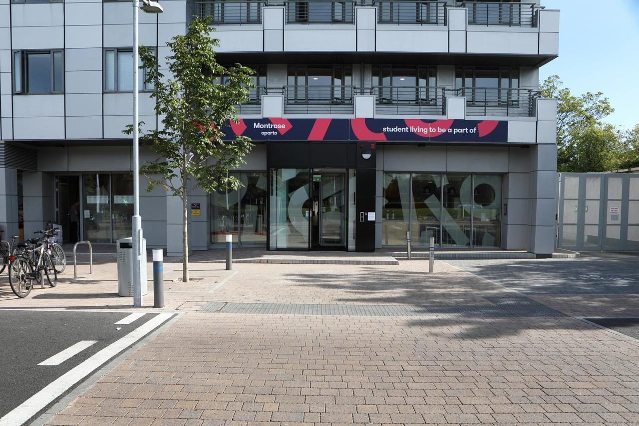 Aparto - Montrose Booterstown ภายนอก รูปภาพ