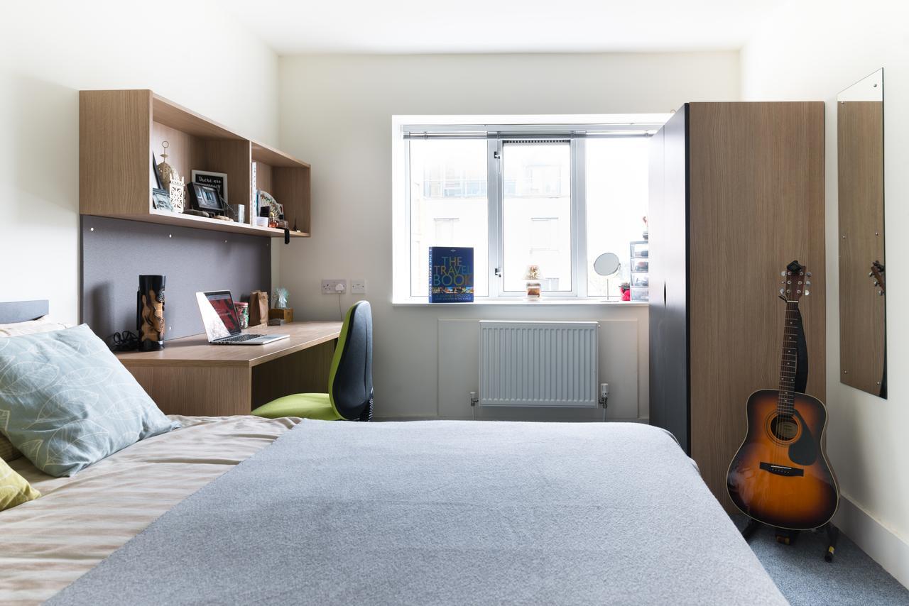 Aparto - Montrose Booterstown ภายนอก รูปภาพ