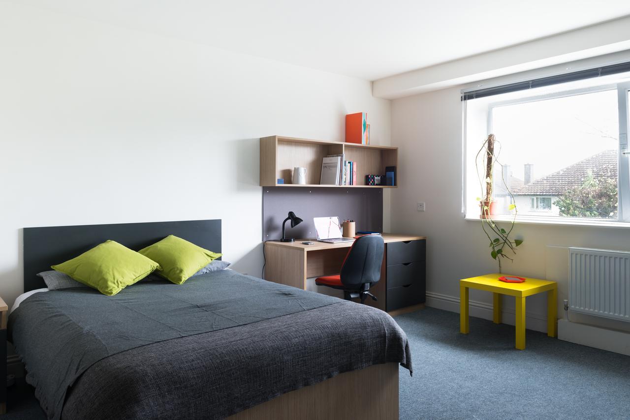 Aparto - Montrose Booterstown ภายนอก รูปภาพ