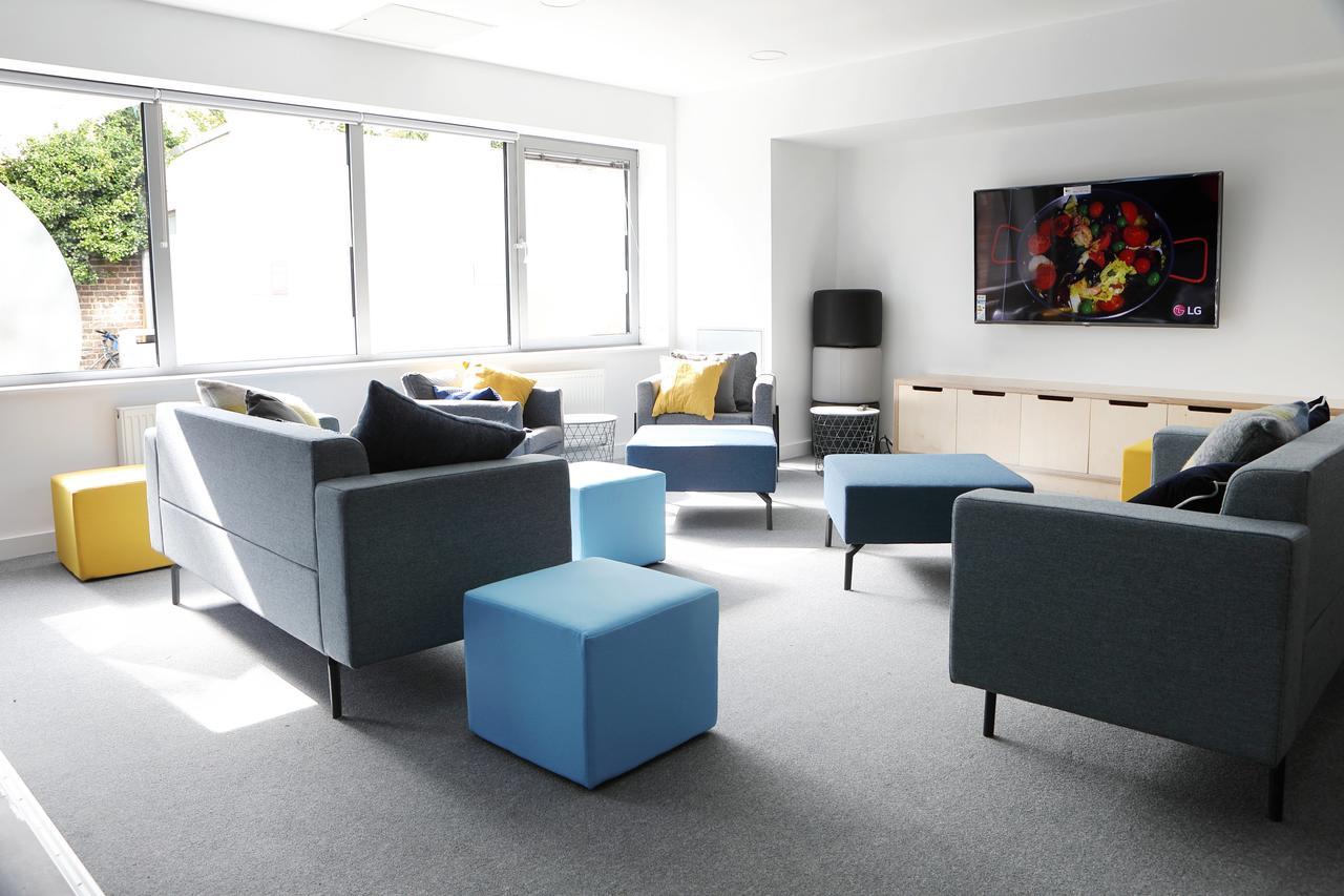 Aparto - Montrose Booterstown ภายนอก รูปภาพ